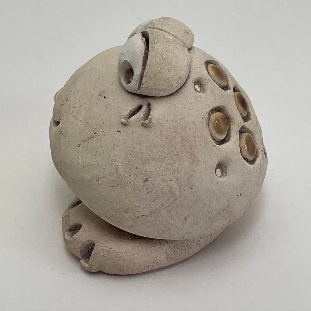 Miniature Cute Pottery Frog Tongue Out - Picture 9 of 10